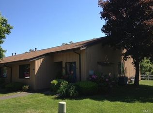 507 Asbury Rdg, Shelton, CT 06484