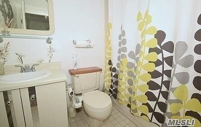 2nd image of 207-20 Melissa Ct #3