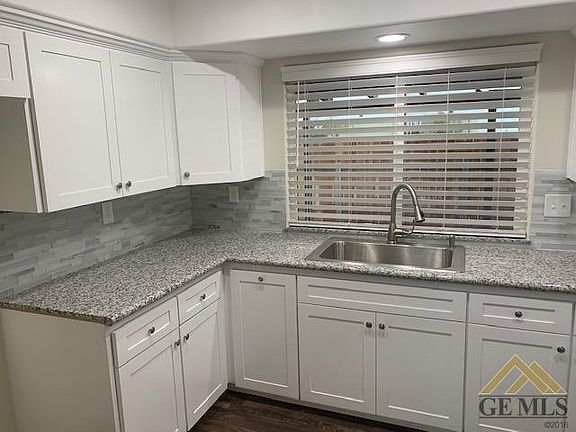 4th image of 3501 Bernard St Unit 8A