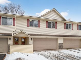 10618 Hummingbird St NW, Coon Rapids, MN 55433