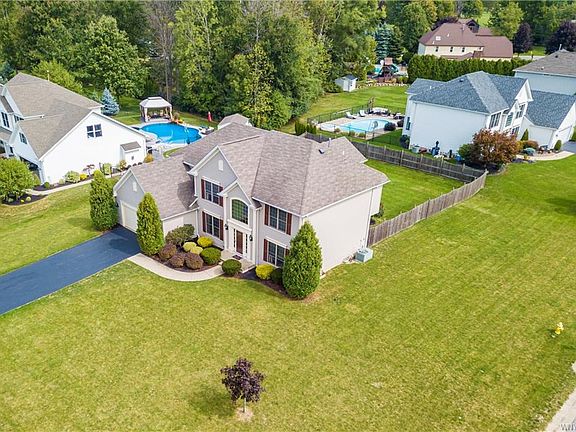 4th image of 31 Peppermill Ln