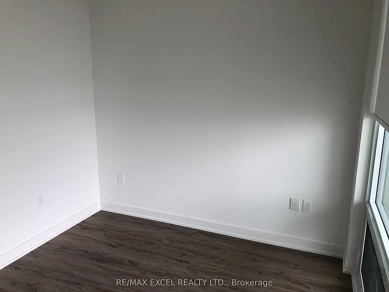 15 Queens Quay E #1303 — Photo 9