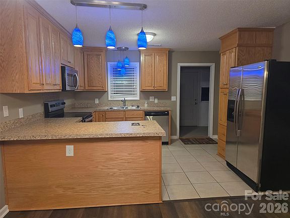 2nd image of 505 2nd Street Pl NE APT E2