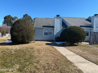 126 Witten Cir APT C, Havelock, NC 28532