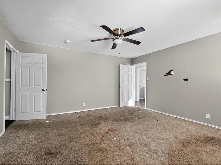 3901 Dakota Trl — Photo 9