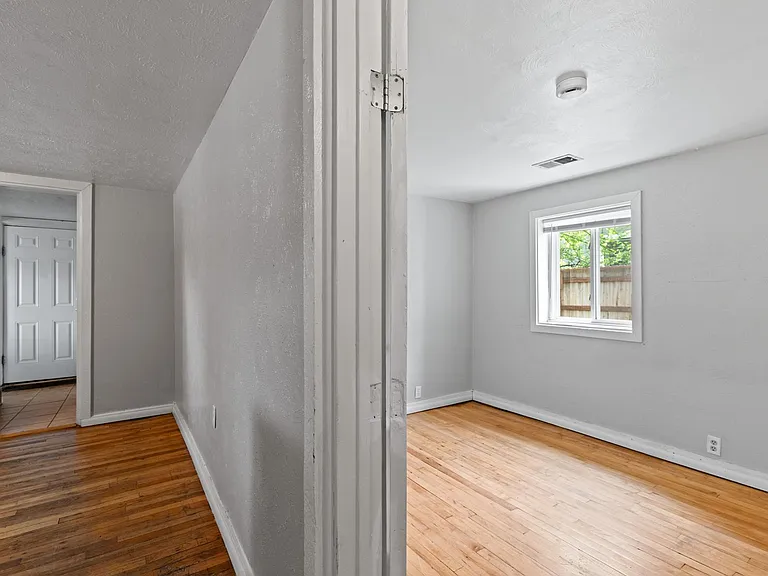 840 North St — Photo 14