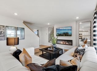 739 Prospect Pointe Rd, Jordan, MN 55352