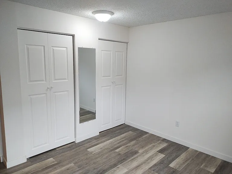 8541 Phinney Ave N #6 — Photo 6