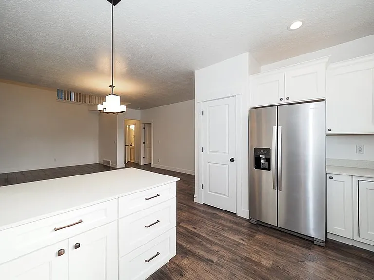 3659 W 1650 N #BASEMENT MASTER — Photo 5