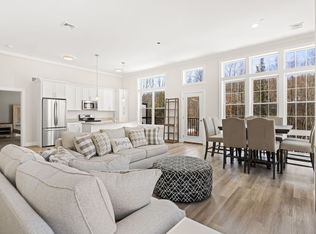 The Residences at Quarry Walk, Oxford, CT 06478