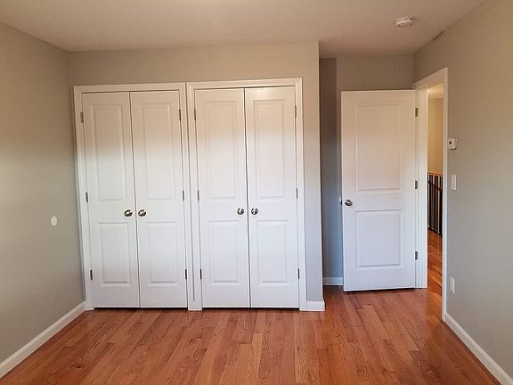 2 Closet in every bedroom