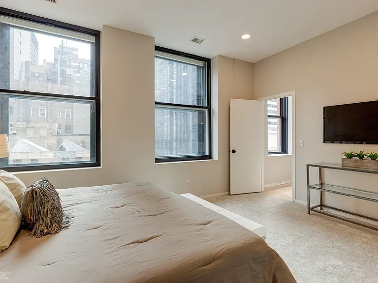 Master bed entrance