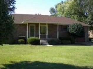 1200 Peachers Mill Rd, Clarksville, TN 37042