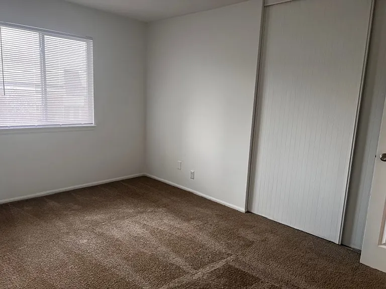 Villages on Madison Apartments — Photo 45