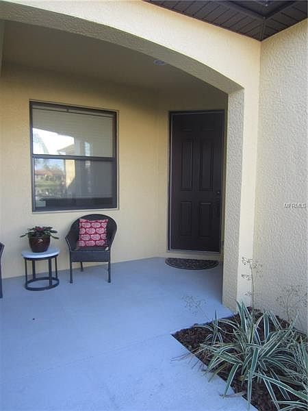 1st image of 2590 Oswego Dr