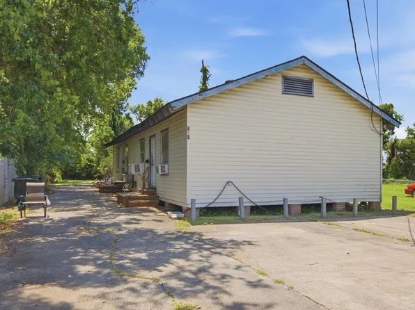 915 N Blake St, Lake Charles, LA 70601
