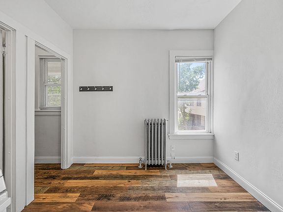 4th image of 2735 Humboldt Ave S APT 8