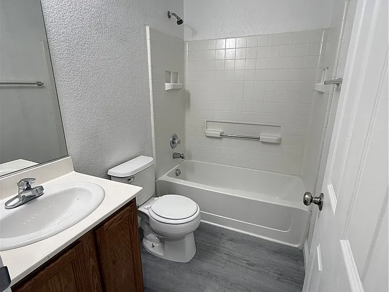 8301 Strawberry Spring St — Photo 16