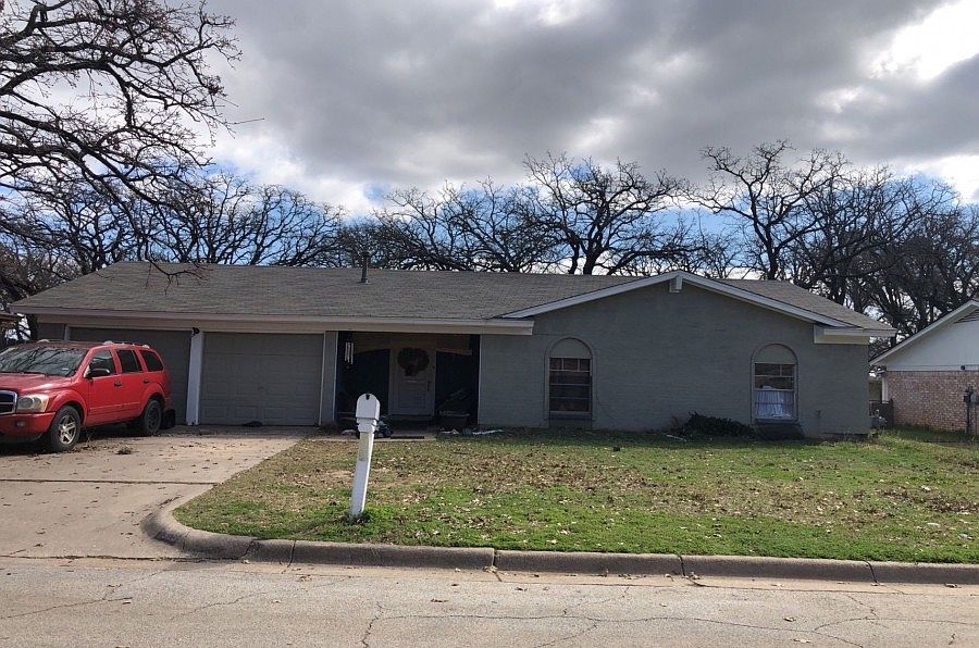 1st image of 7309 Folkstone Dr