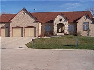 5th image of 3506 Woodside Dr