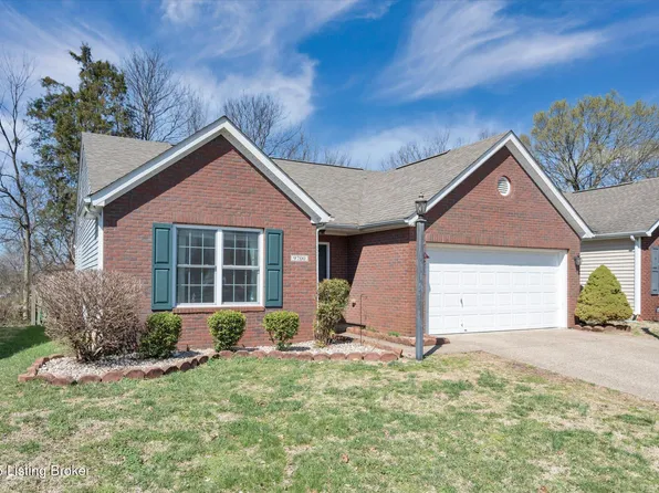 9700 River Trail Dr, Louisville, KY 40229