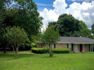 2381 Maple Dr, Mobile, AL 36695