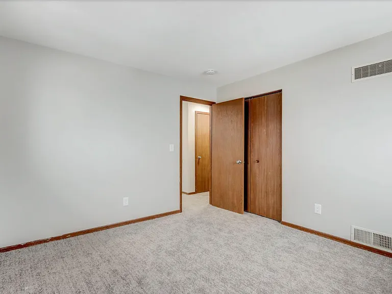 8543 W Fairy Chasm Dr — Photo 7