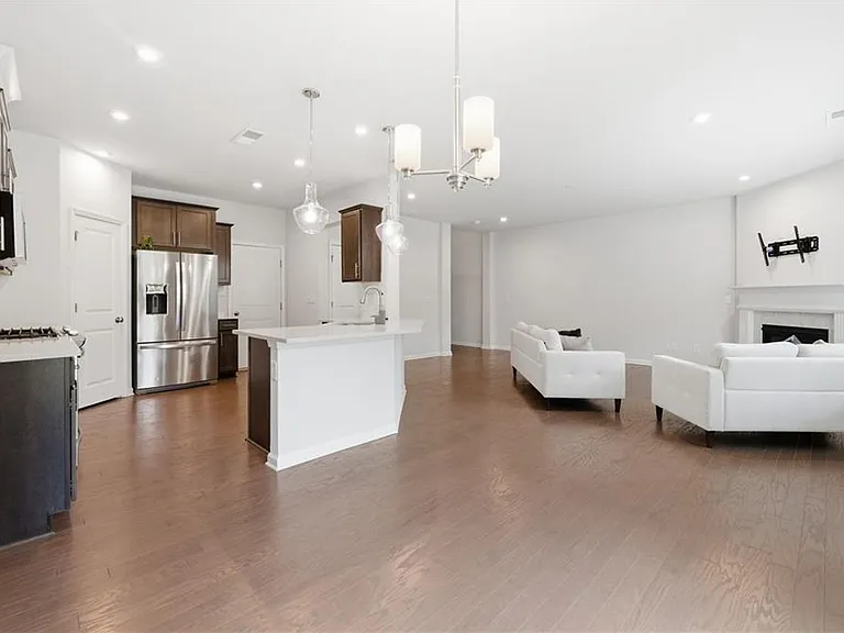 2785 Port Bow Ln — Photo 3