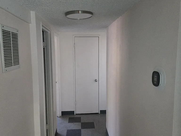 1305 Phillips Ave #1307 — Photo 8