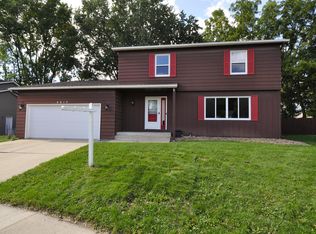 4015 Mary Ln NW, Rochester, MN 55901