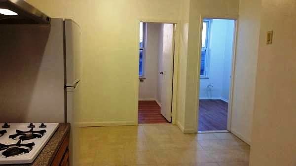 2nd image of 58 28th Ave APT 3