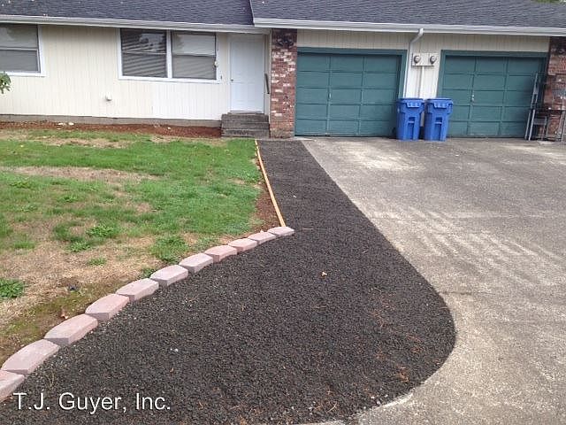 2nd image of 171-B Roberts Dr