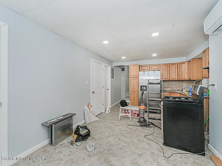 1255 Bay St #1 — Photo 17