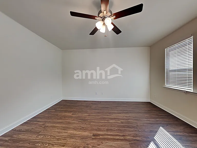 201 Rivulet Dr — Photo 8