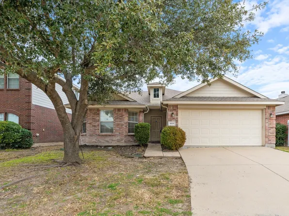 1019 Comfort Dr, Forney, TX 75126