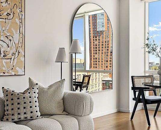 4th image of 200 Chambers St APT 17B