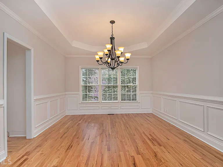 592 Kenion Forest Way — Photo 6