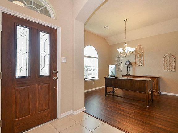 5th image of 21555 Barrett Knolls Dr