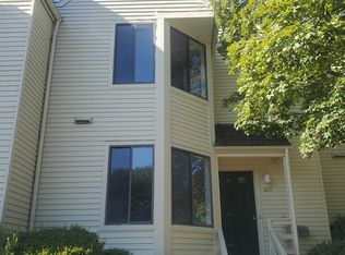 1217 Chatham Rdg, Charlottesville, VA 22901