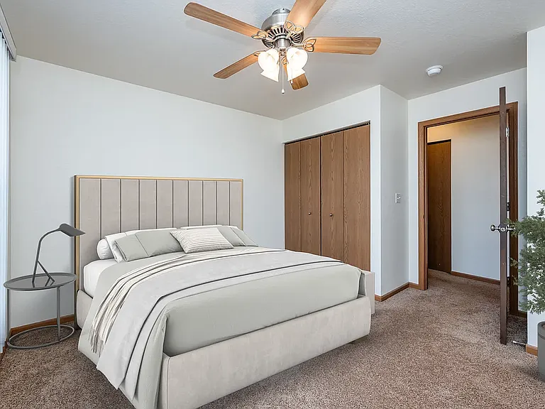 9086 N Main St #10 — Photo 4