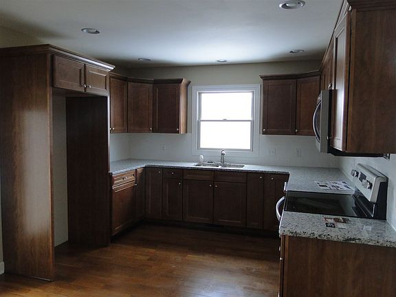 3rd image of 1469 Mallard Ct
