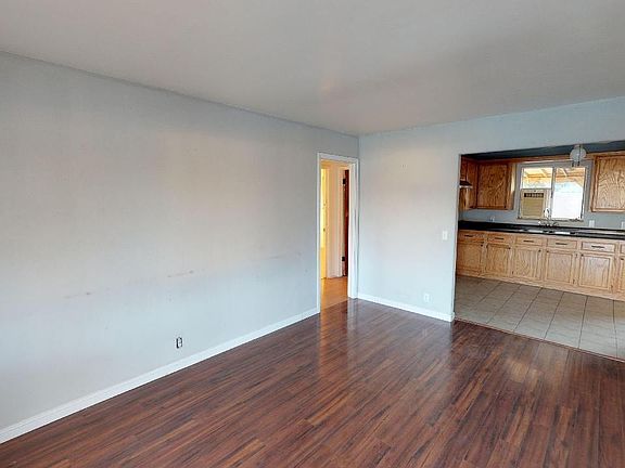 5th image of 12083 Topa Ln