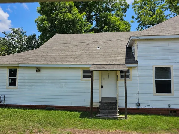 716 E Main St, Nacogdoches, TX 75961
