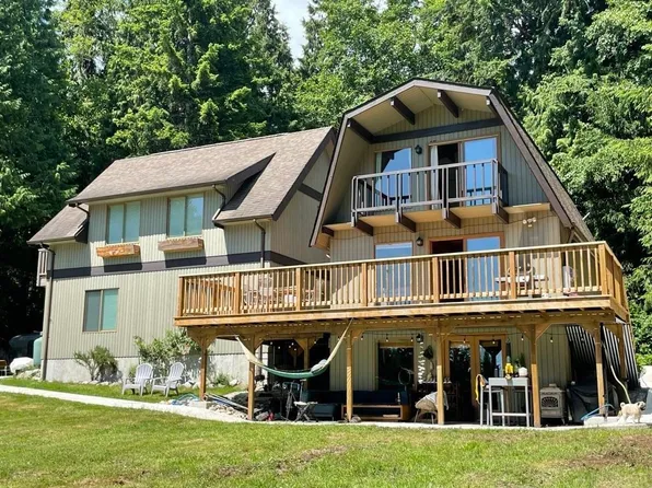 2617 Sunshine Coast Hwy, Sunshine Coast, BC V0N 2W4