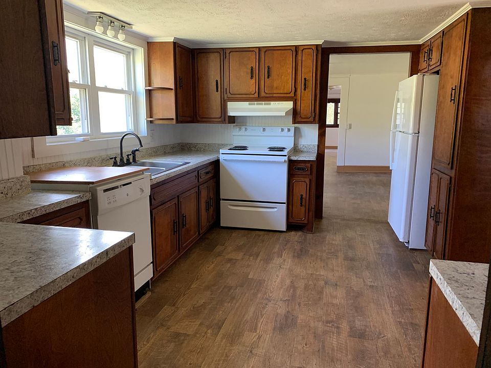 134 Tugman Farm Rd, Deep Gap, NC 28618 Zillow