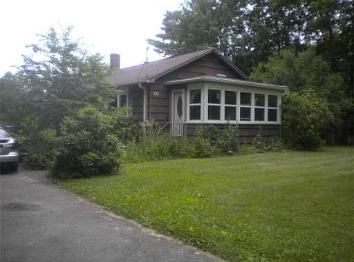 2nd image of 10 Hardwick Rd