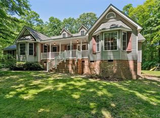 4633 Little Ln, Gloucester, VA 23061
