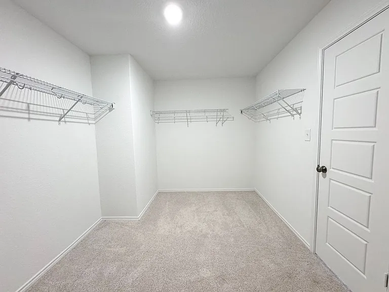 4089 Lily Glade Ln — Photo 22