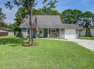 105 Coral Reef Dr, Goose Creek, SC 29445