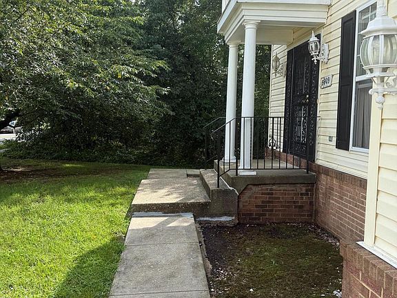3rd image of 5909 Plata St
